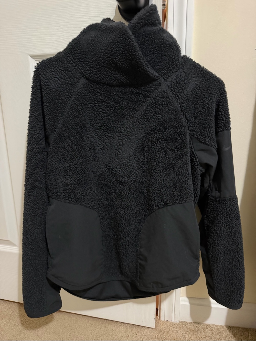 Nike Women’s Black Sherpa Fleece Jacket